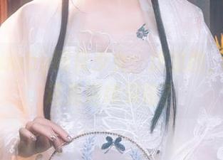 鹿八岁baby网贷少女：这组图，是救赎还是继续深陷？
