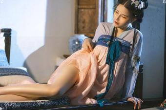 鹿八岁baby作品集：不说了，油亮得让我只能用吃饭的姿势欣赏
